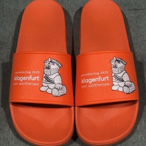 Tongs personnalisées – Chaussons de bain avec logo impr...