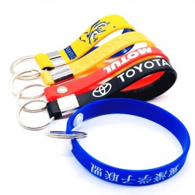 Porte-clés en silicone personnalisés avec logo – Porte-...