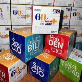 Rubik’s Cube 3x3 à personnaliser - Rubik’s Cube comme a...